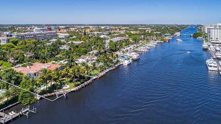 706 SE 2Nd Street Delray Beach, FL 33483