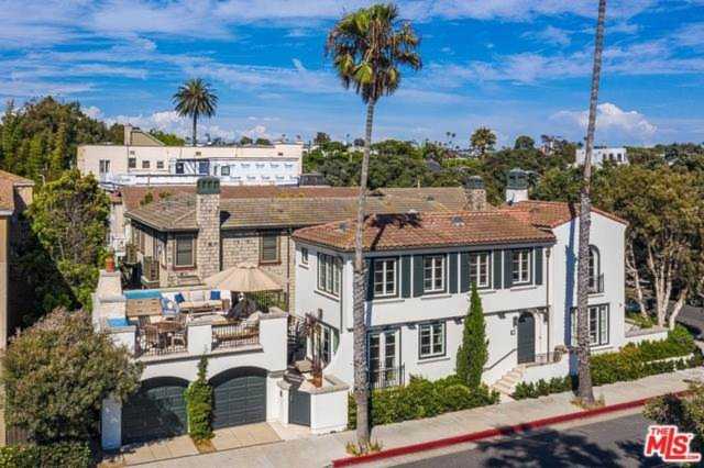 127 Hollister Avenue Santa Monica, CA 90405