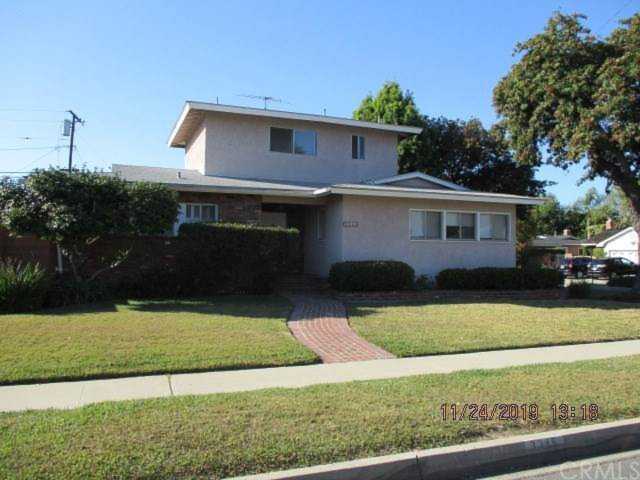 3345 Monogram Avenue Long Beach, CA 90808