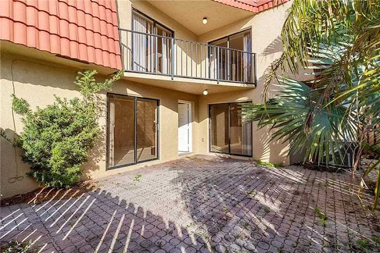 22946 Oxford Pl #D Boca Raton, FL 33433
