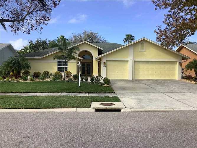 1826 Stable Trl Palm Harbor, FL 34685