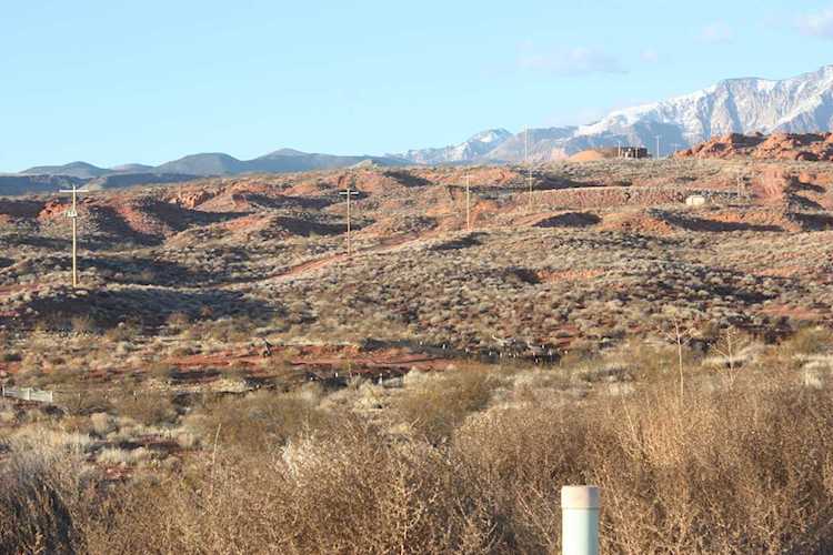 389 E Sun Dusk LN Washington, UT 84780