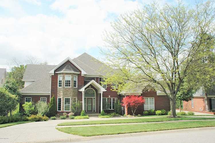 2804 Avenue Of The Woods Louisville, KY 40241