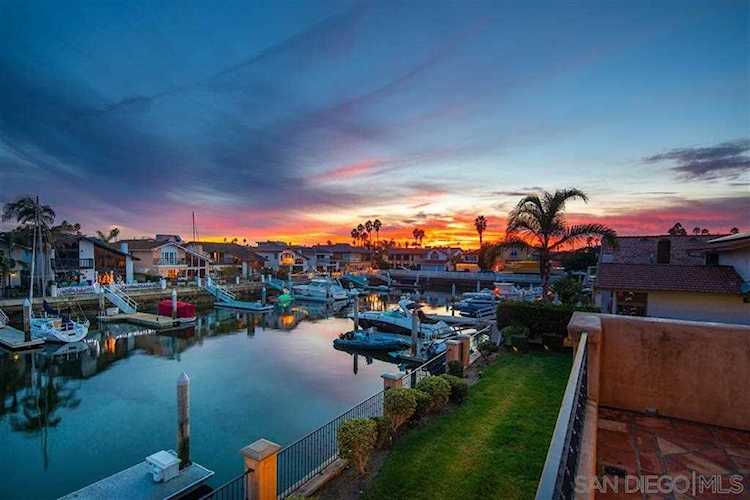 6 Sixpence Way Coronado, CA 92118