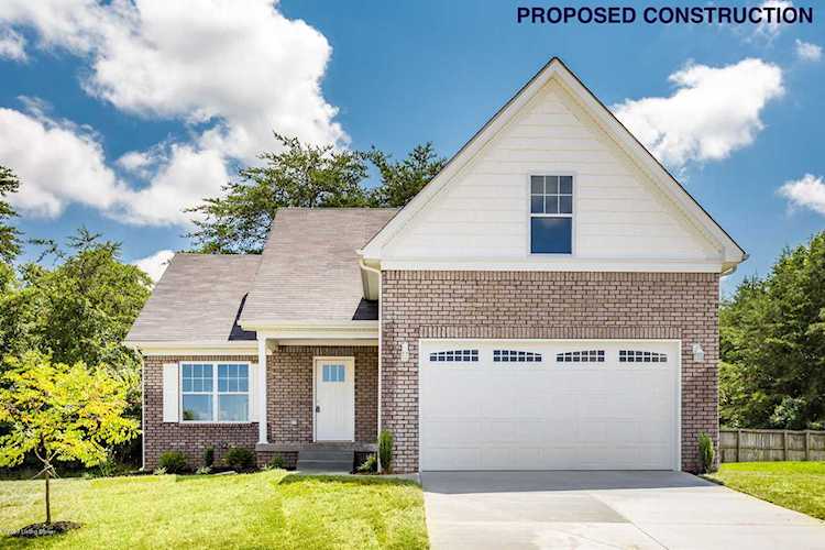 Home For Sale At 8701 Temperate Ct Louisville Ky 40229 Mls 1550833