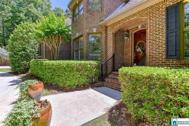 4007 High Court Rd Hoover, AL 35242