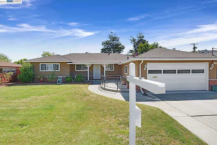 38465 Blacow Rd Fremont, CA 94536