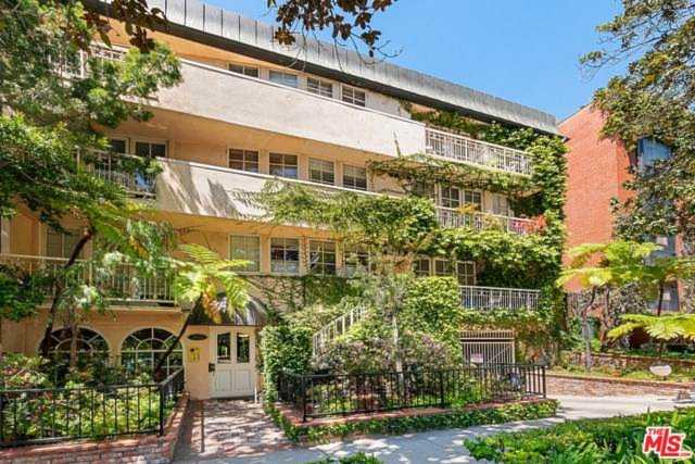 933 Hilgard Avenue #202 Los Angeles, CA 90024