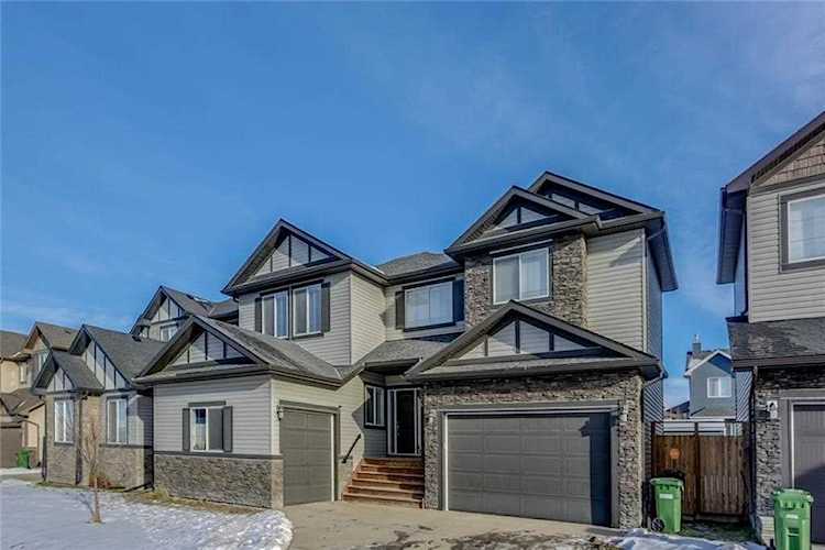 726 Canoe Avenue SW Airdrie, AB T4B 3K5