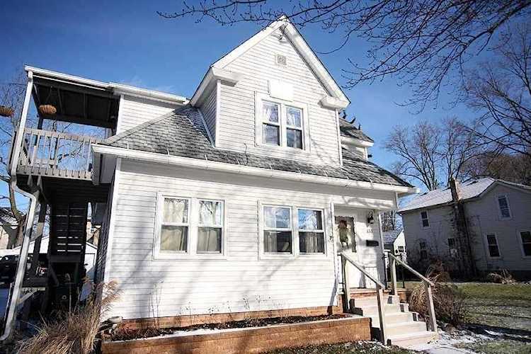 133 Van Buren St Chelsea, MI 48118 | MLS 543270618 Photo 1