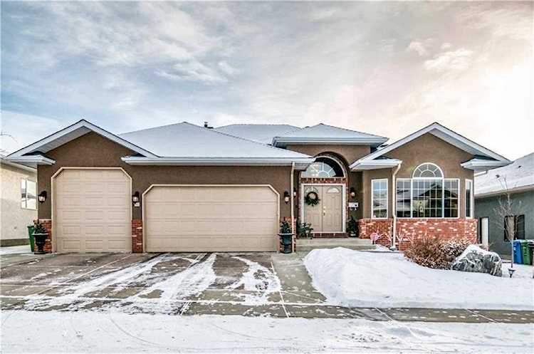46 Arbour Estates Way NW Calgary, AB T3G 3Z9