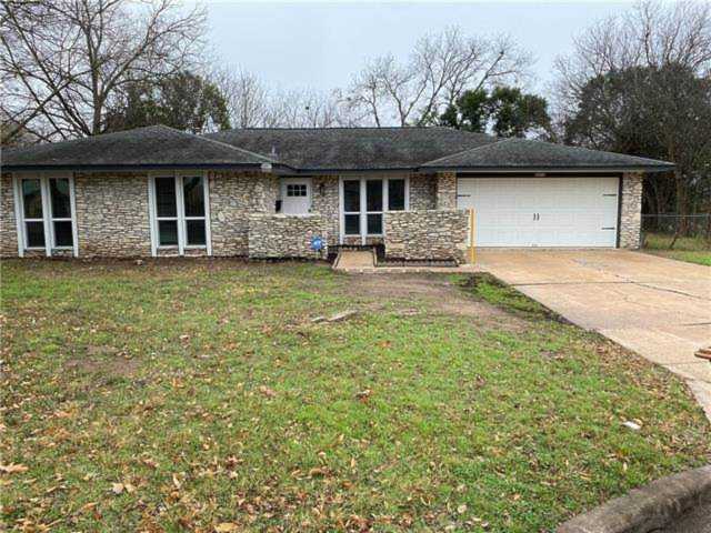 3011 Val Dr Austin, TX 78723