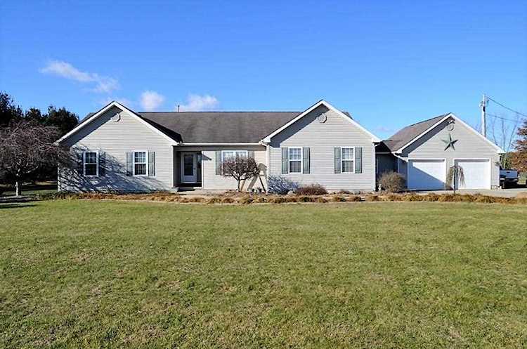 3217 Tschopp Road Lancaster, OH 43130 | MLS 220001003 Photo 1