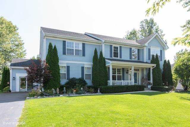 1407 Blume Dr Elgin, IL 60124