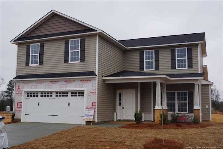 124 Tyvola St Sanford, NC 27332