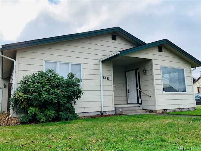 216 W Walnut St Centralia, WA 98531 | MLS ® 1533070 Photo 1