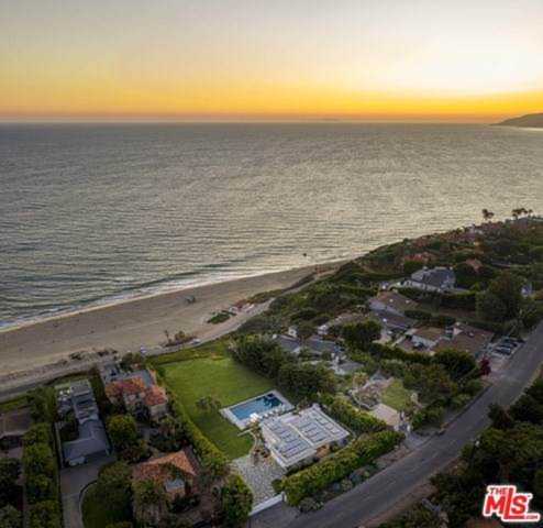7163 Birdview Avenue Malibu, CA 90265