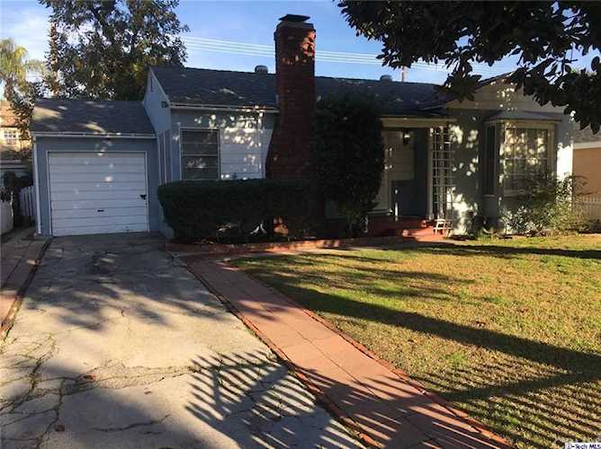 324 N Frederic Street Burbank, CA 91505