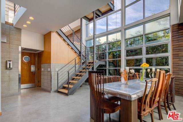411 N Venice Venice, CA 90291