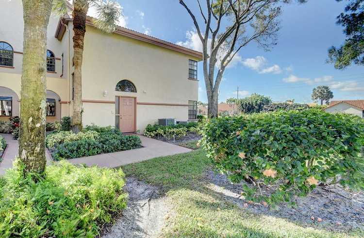 5251 Europa Drive #G Boynton Beach, FL 33437