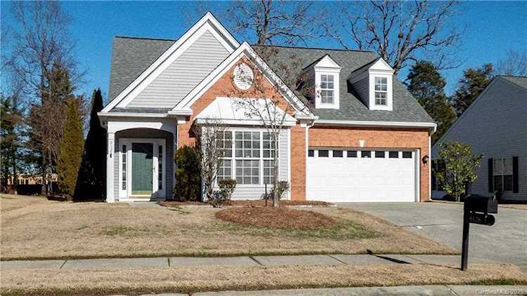 9128 Kestral Ridge Dr Charlotte, NC 28269
