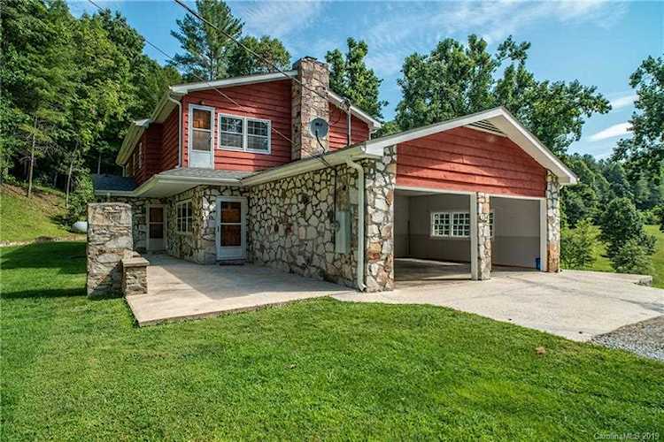 134 Hoyt Rd Rosman, NC 28712