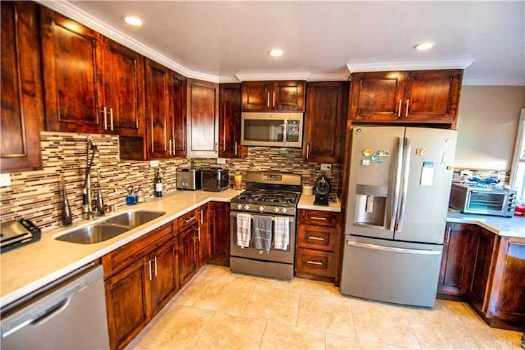 1738 246th Street Lomita, CA 90717