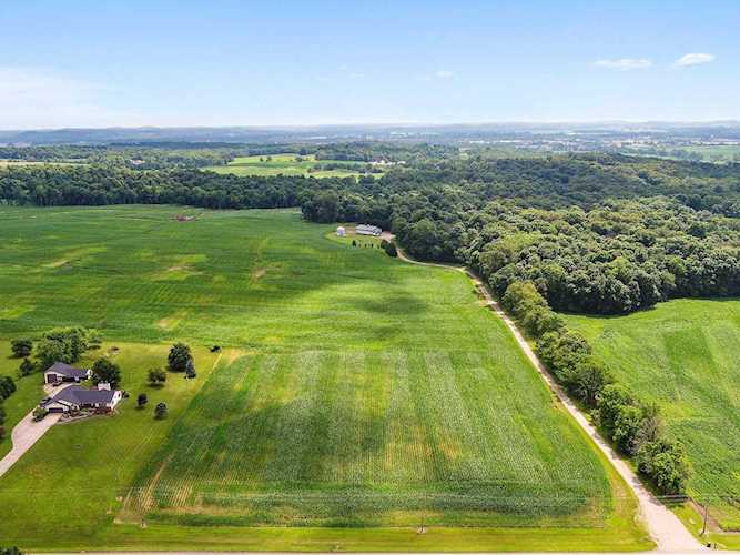 6765 Lancaster Road Hebron, OH 43025