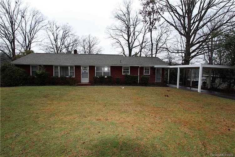 315 Breslin St Wadesboro, NC 28170