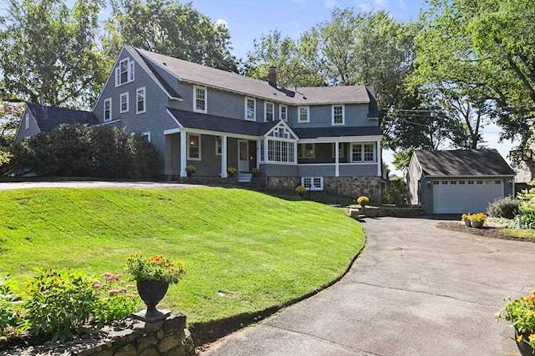 71 Bubier Road Marblehead, MA 01945