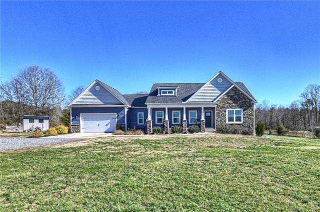 1716 Saint Marks Church Rd Crouse, NC 28033