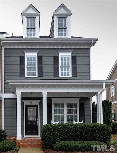 832 Myrtle Grove Lane Apex, NC 27502