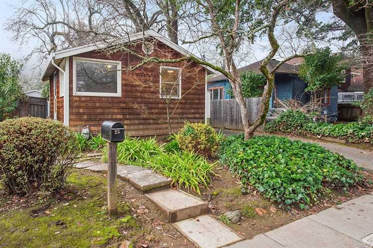 25 Oak Knoll Avenue San Anselmo, CA 94960