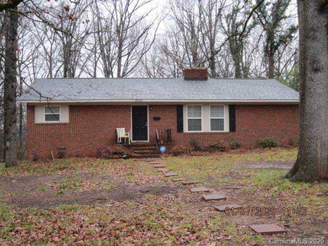 4931 Galax Dr Charlotte, NC 28213 | MLS 3580471 Photo 1