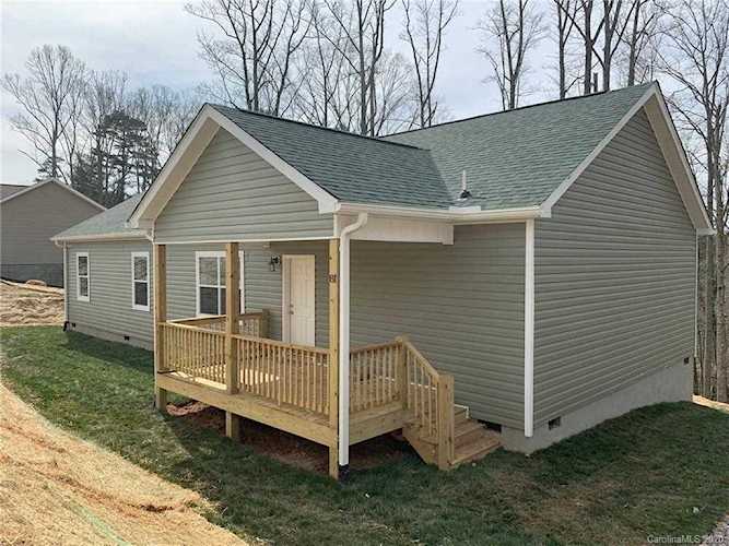 81 Indian Paintbrush Ln Alexander, NC 28701