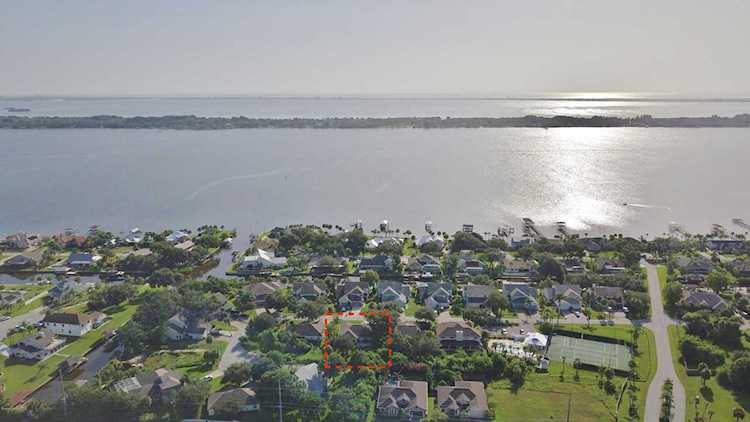 6229 Halyard Court Rockledge, FL 32955