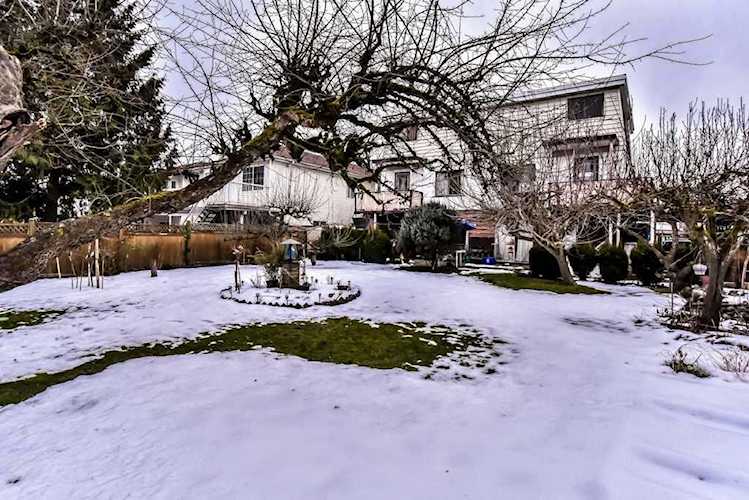 7314 11th Avenue Burnaby, BC V3N 2M8 | MLS ® R2423610 Photo 1