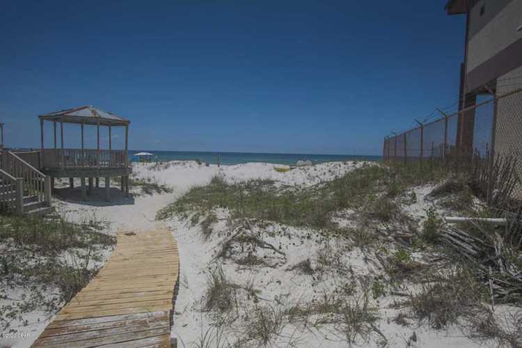 4122 Nancee Dr Panama City Beach, FL 32408