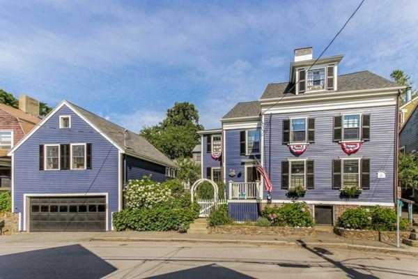 15 Washington Street Marblehead, MA 01945