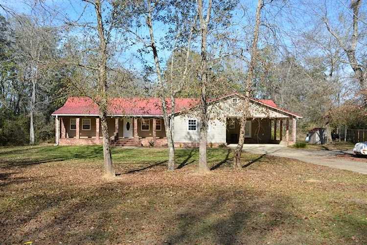 11210 N Highway 123 Ariton, AL 36311