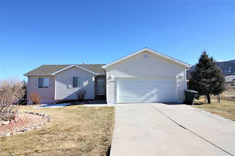 4430 N Quickdraw LN Enoch, UT 84721