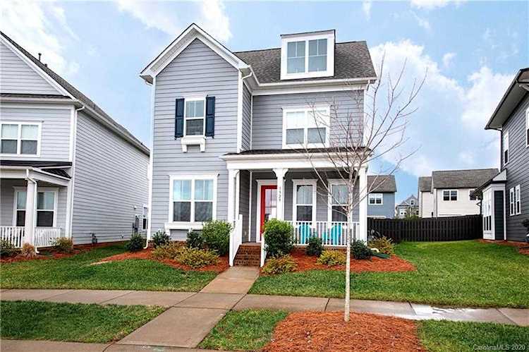 1529 Cedar Park Dr Pineville, NC 28134