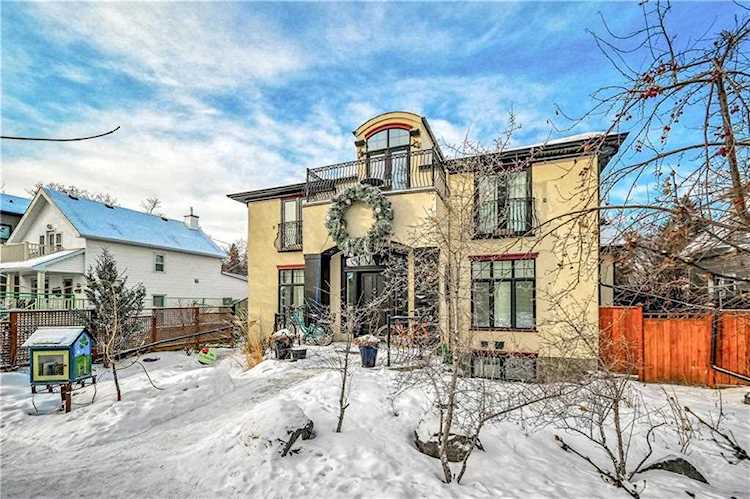 231 11 Street NW Calgary, AB T2N 1K2
