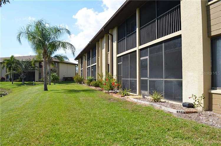 4016 Oakview Dr Port Charlotte, FL 33980