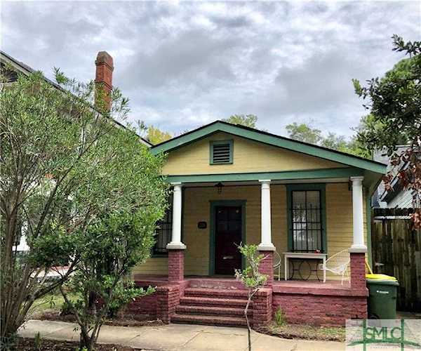 208 W 41st St Savannah, GA 31401
