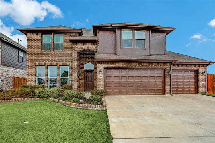 728 Seabourne Drive Saginaw, TX 76179