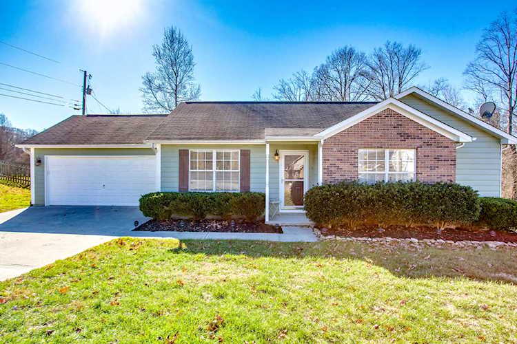 2320 Cripple Oak Ln Powell, TN 37849 | MLS 1102558 Photo 1