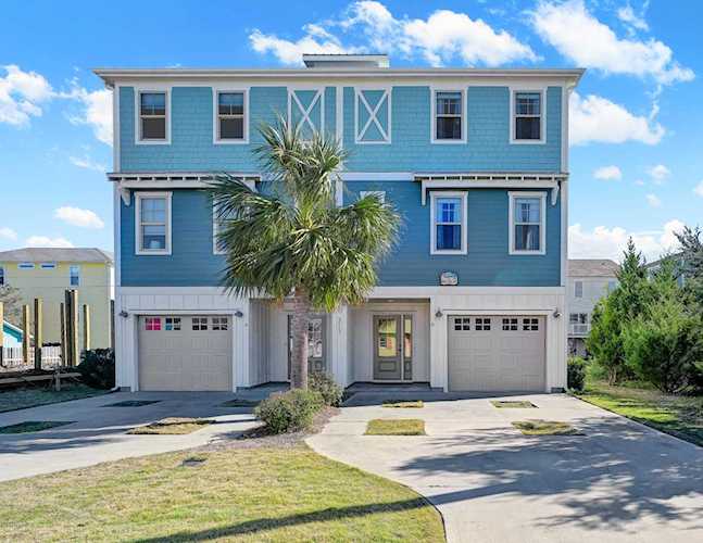 313 4th Avenue Kure Beach, NC 28449