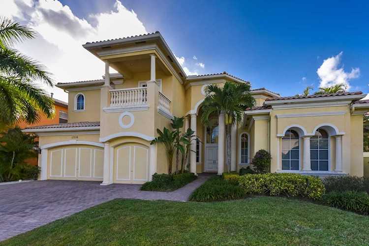 17558 Circle Pond Court Boca Raton, FL 33496