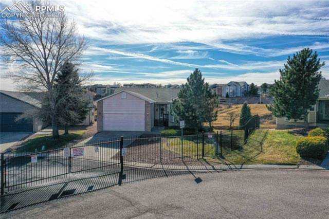 6265 Retreat Point Colorado Springs, CO 80919